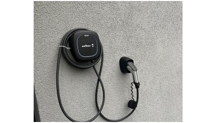 Dažniausiai užduodami klausimai apie elektromobilius ir jų įkrovimą