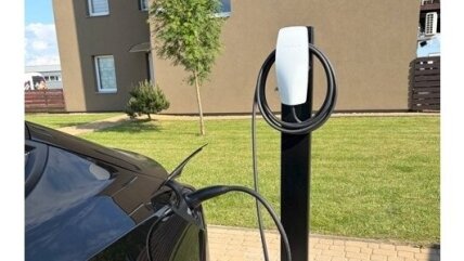 Ką tik startavo parama elektromobiliams – skubėkite pasinaudoti ir pasiruoškite įkrovimui namuose